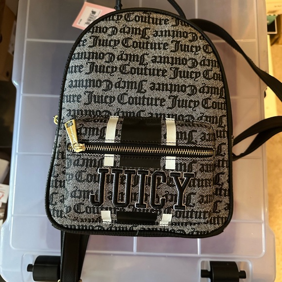 Back pack purse! Juicy couture! NEW. Blk/Wht. - Picture 3 of 3